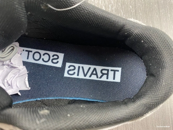 Rep LUCY X CUT TRAVIS FZ8117-001 SCOTT JORDAN THE CHECK 0823